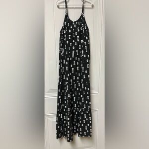 Girls Cat & Jack Maxi Dress with Adjustable Straps. 100% rayon. Size L (10-12)